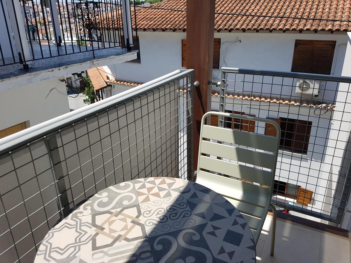 Hotel 8Kto Skiathos-Stadt Exterior foto